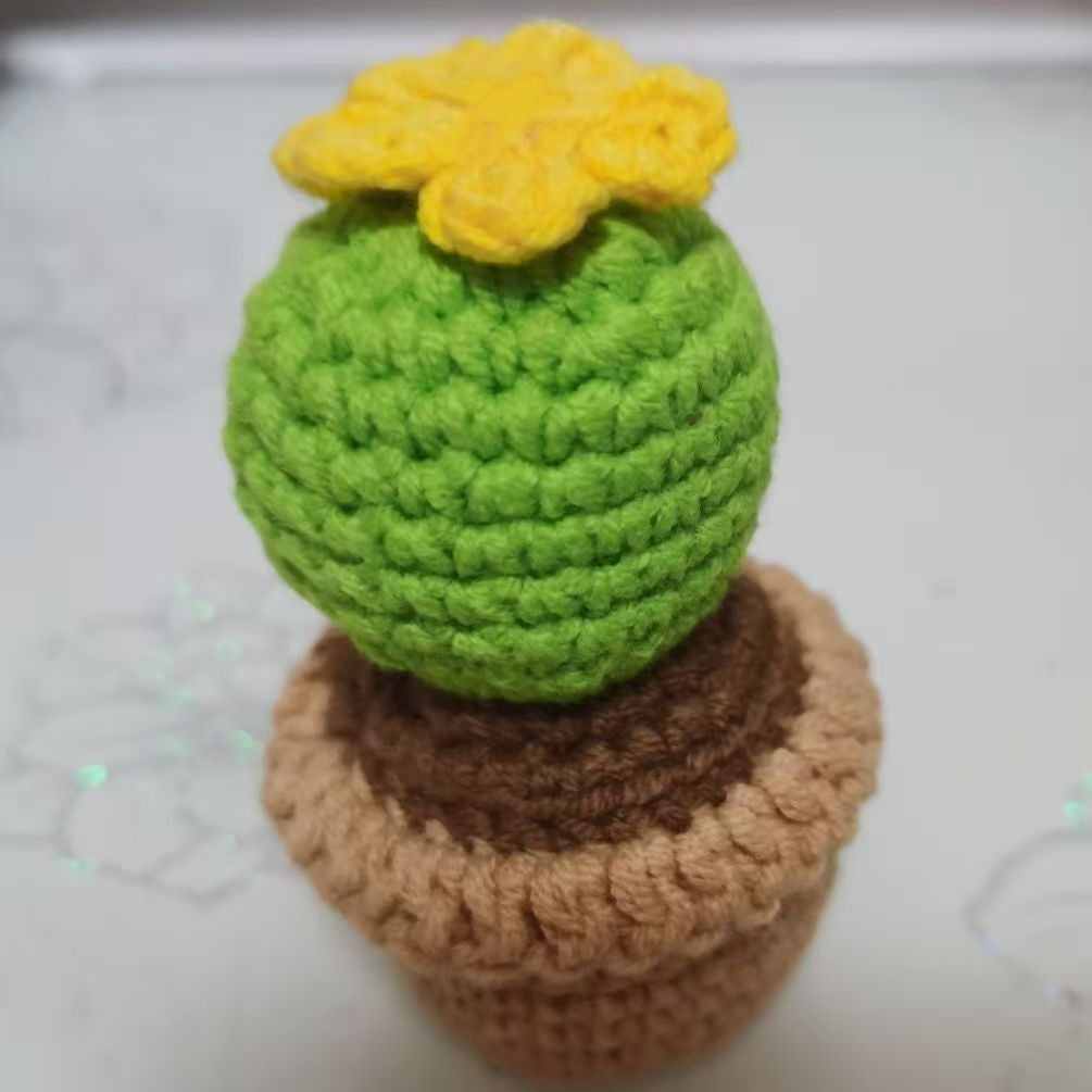 Crochet cactus plush shaped as the letter O