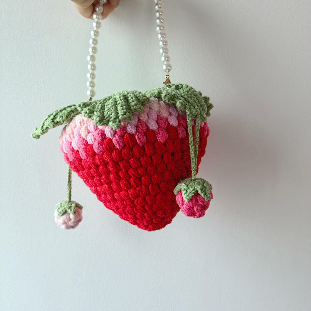 Crochet strawberry drawstring pouch kit front view